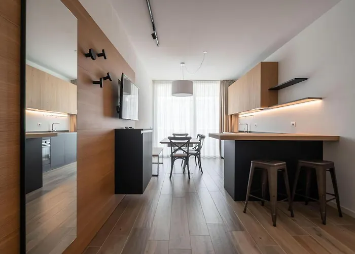 Palm Apartment