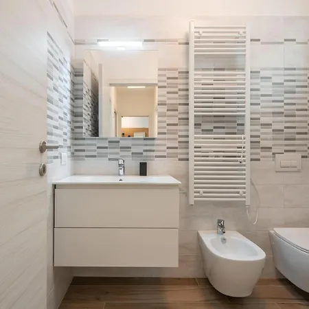 Palm Apartment *